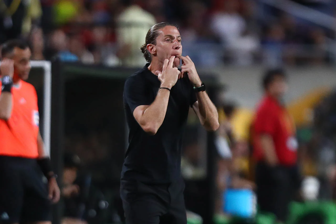 filipe luis salario