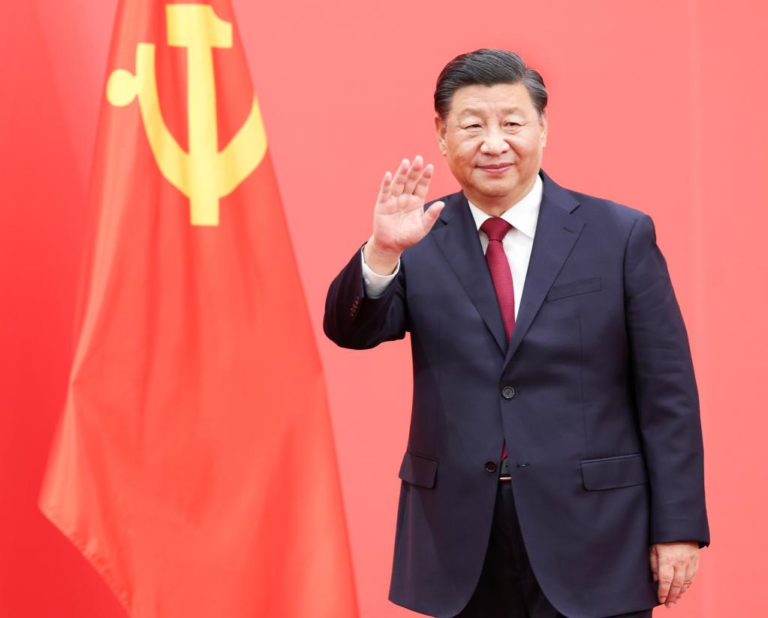 Xi Jinping afirma que reunificação da China é imparável após manobras militares perto de Taiwan