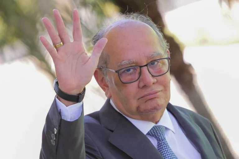 Gilmar Mendes: “Lei de Impeachment de 1950 já caducou”