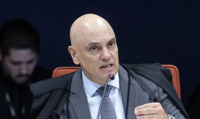 Alexandre de Moraes autoriza depoimento de PMs do 8 de Janeiro em caso da Igreja Universal