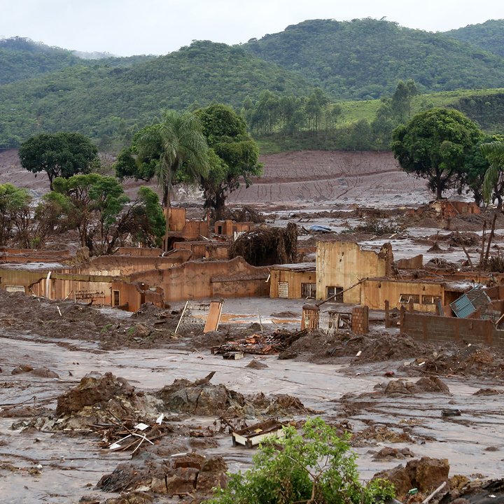 BHP rompimento da barragem de Mariana