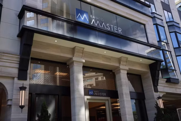 FGC inicia pagamentos do Banco Master após 600 mil pedidos de ressarcimento