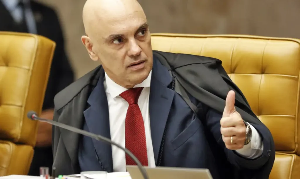 moraes trump media