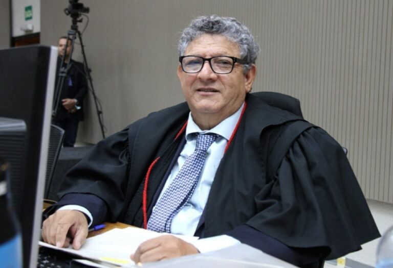 CNJ afasta desembargador do TJ-MT por suspeita de venda de sentenças e movimentação milionária