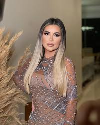 Deolane Bezerra