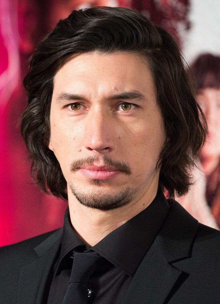 Kevin Feige revela que recusas de Adam Driver à Marvel viraram uma ‘tradição’