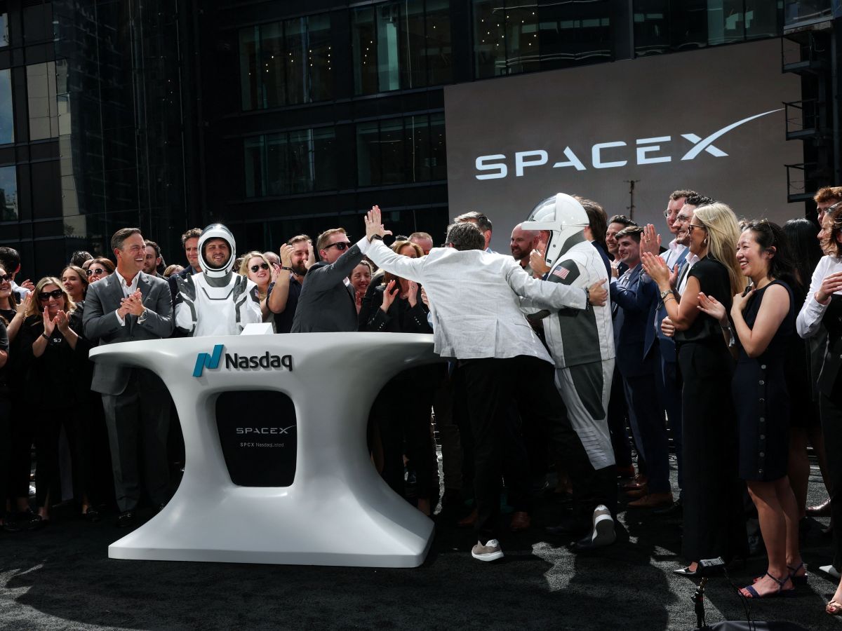 SpaceX pode atingir valor de mercado de US$ 10 tri, dizem analistas | CNN Brasil