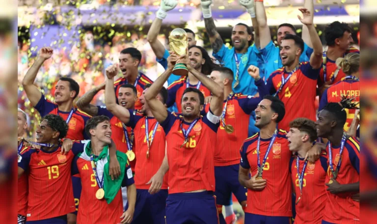 Espanha conquista a Copa do Mundo em final marcada por vaias a Donald Trump