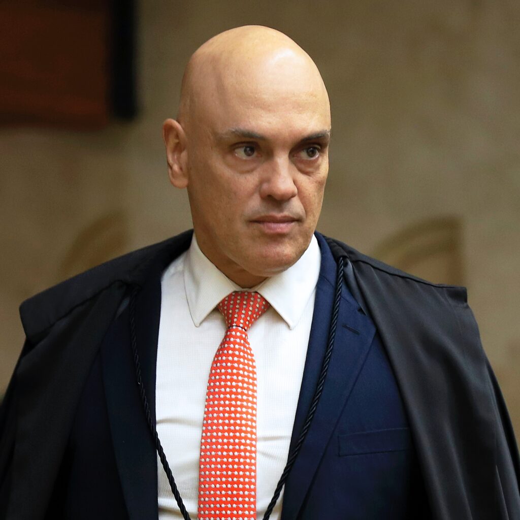 Moraes critica redes sociais e fala em ‘lavagem cerebral’ durante evento em SP