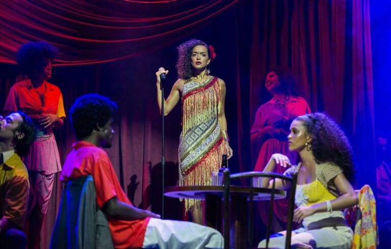 Musical ‘Domingo no Parque’ estreia em Salvador celebrando a cultura afro-brasileira
