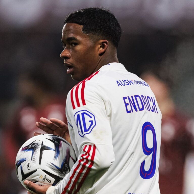 Endrick deve deixar Real Madrid por empréstimo após propostas de Roma e Aston Villa