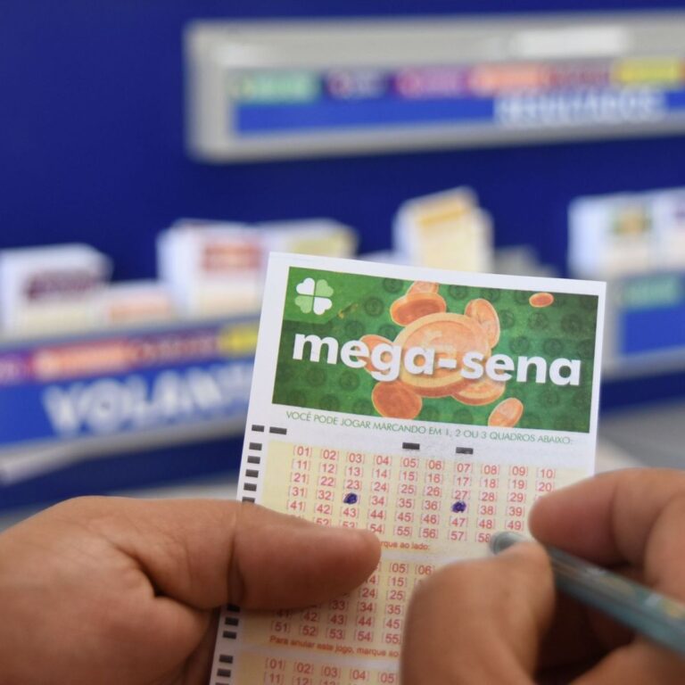 Mega-Sena pode pagar R$ 135 milhões no concurso 3.040 nesta terça-feira