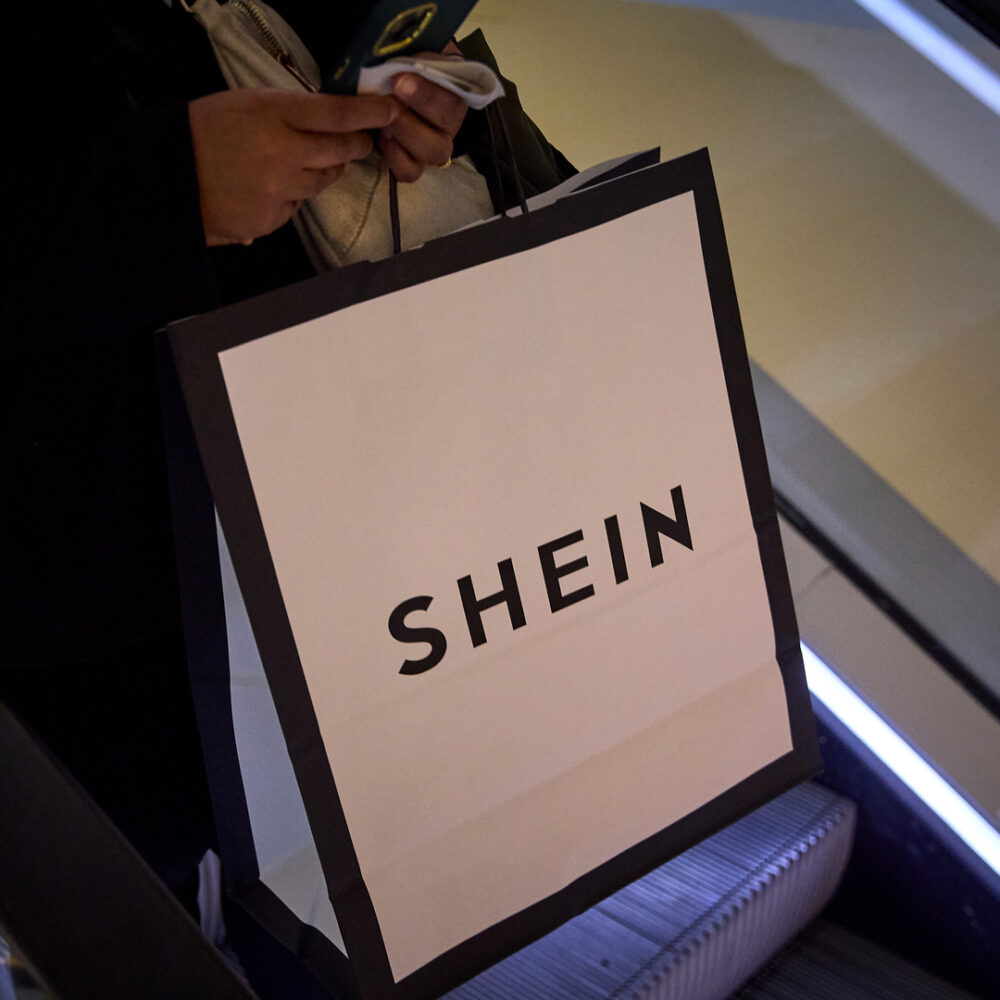 Shein reduz preços em 19,4% no Brasil e amplia vantagem sobre varejistas locais