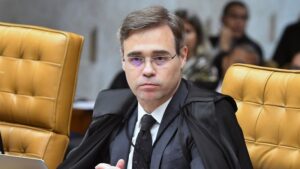 PF aponta que ministro André Mendonça violou Lei Anticrime em delações premiadas