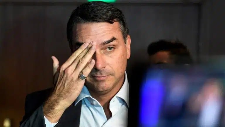 Flávio Bolsonaro Record