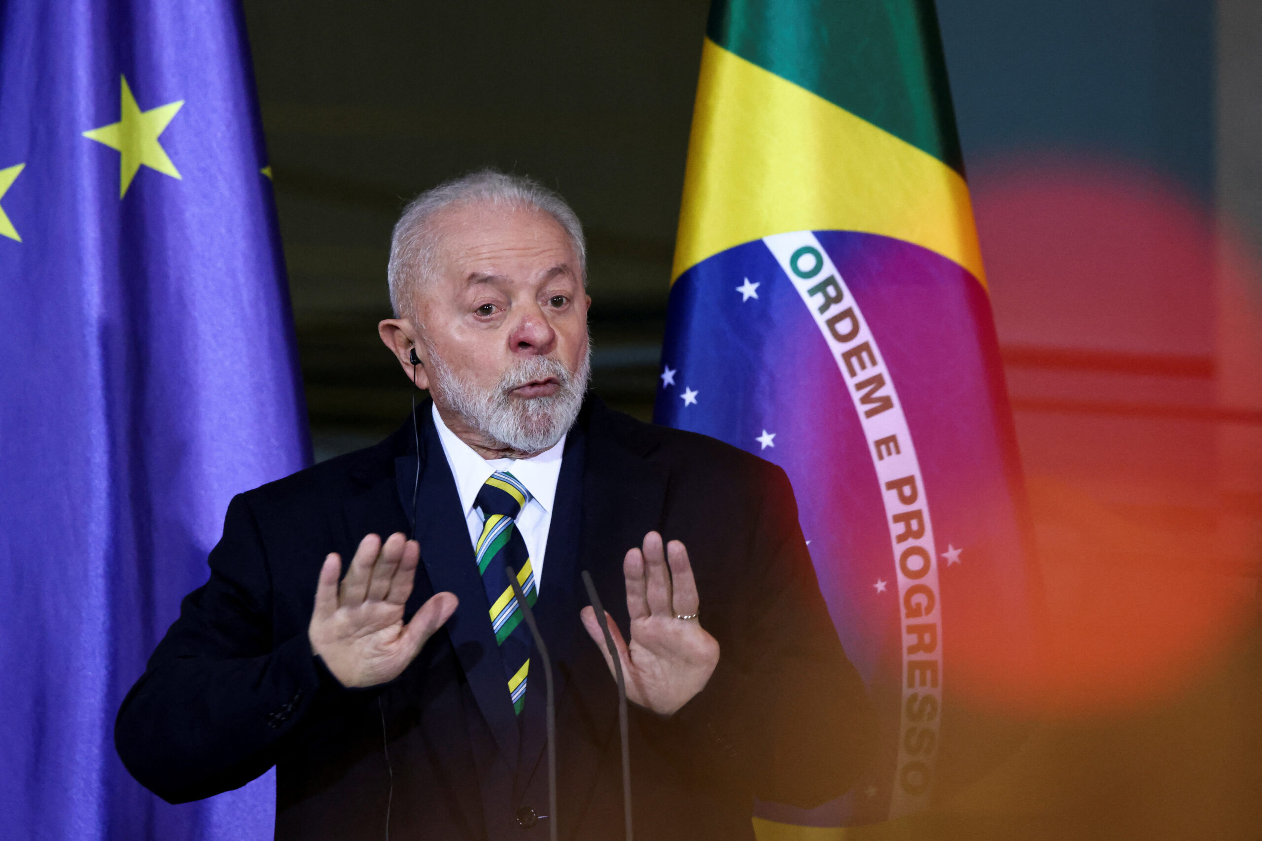 Lula chama Trump de imperador