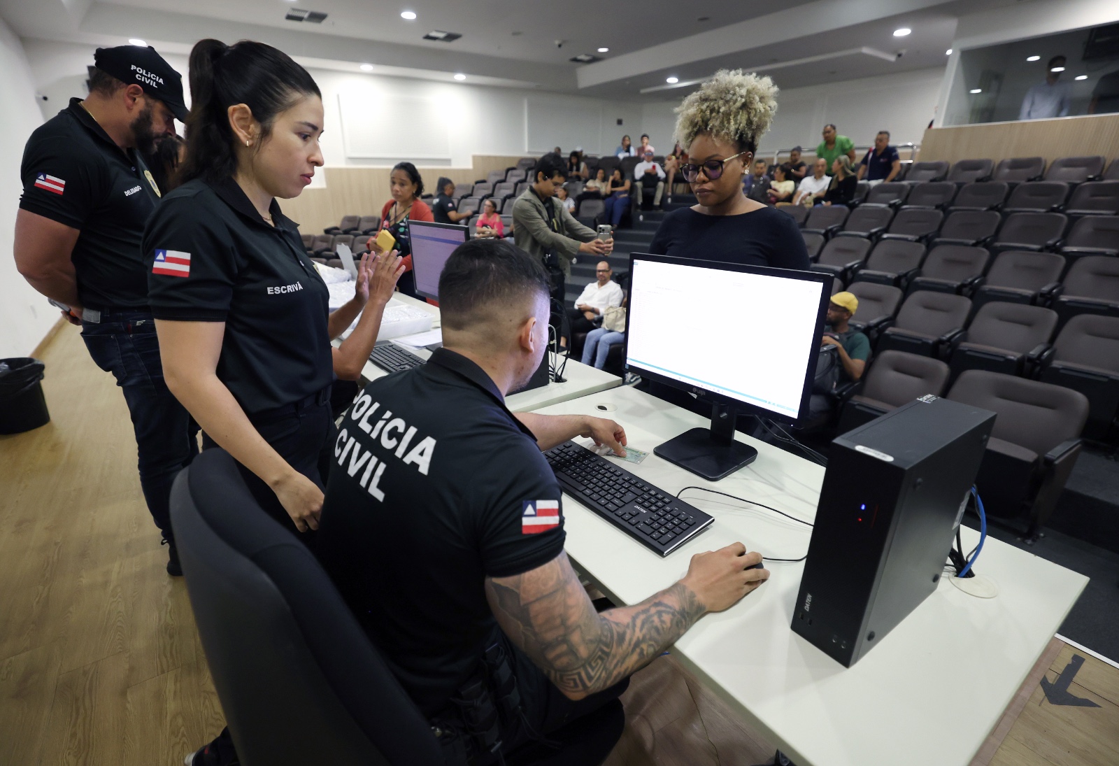 Polícia Civil da Bahia inicia devolução de celulares recuperados na Operação Mobile 360°