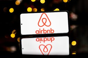STJ suspende processos Airbnb