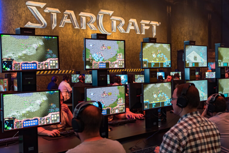 StarCraft: Nexon pode assumir desenvolvimento de novo título da franquia