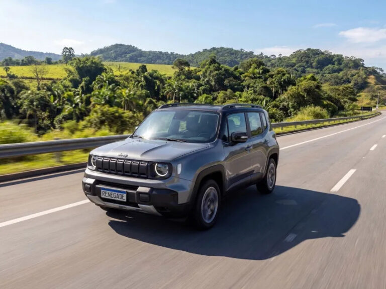 Preços de carros usados caem até 10,2% no Brasil, aponta levantamento