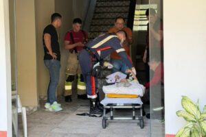 Idosa de 93 anos é resgatada de apartamento insalubre em Manaus com quadro grave de desnutrição