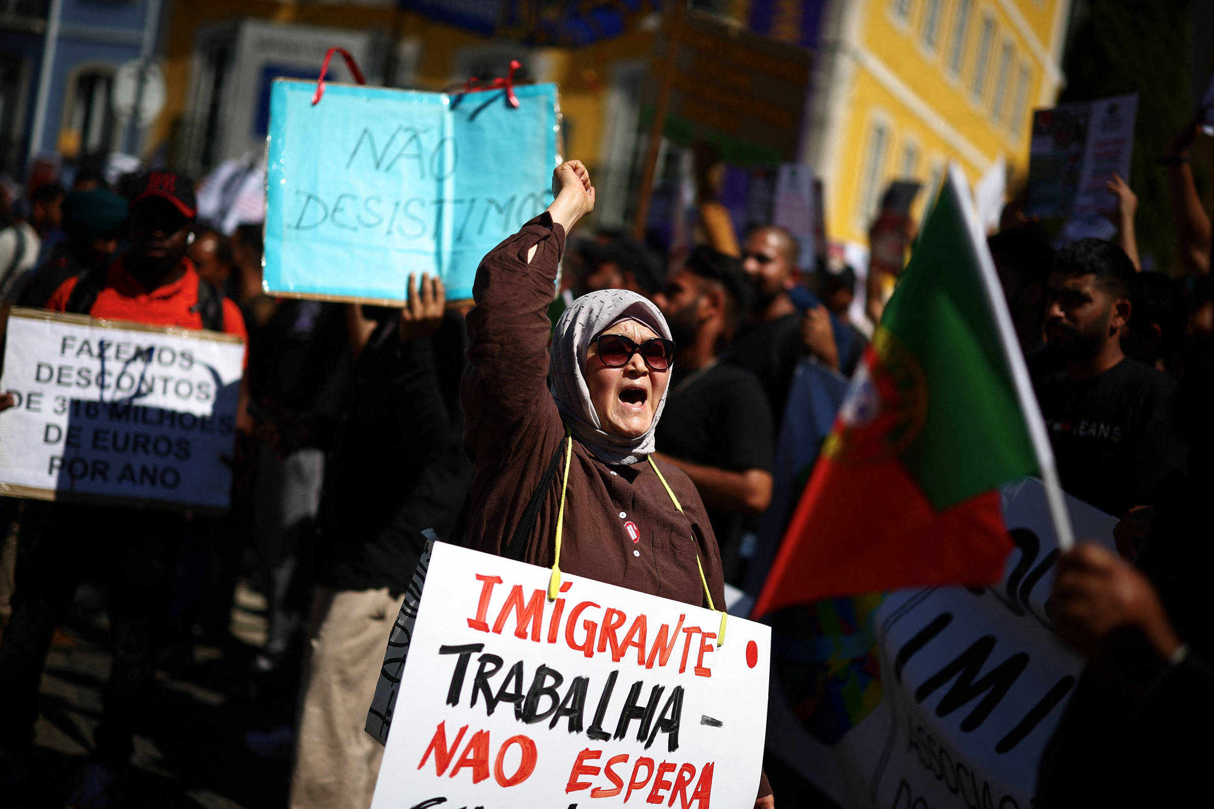 retorno voluntário de brasileiros em Portugal