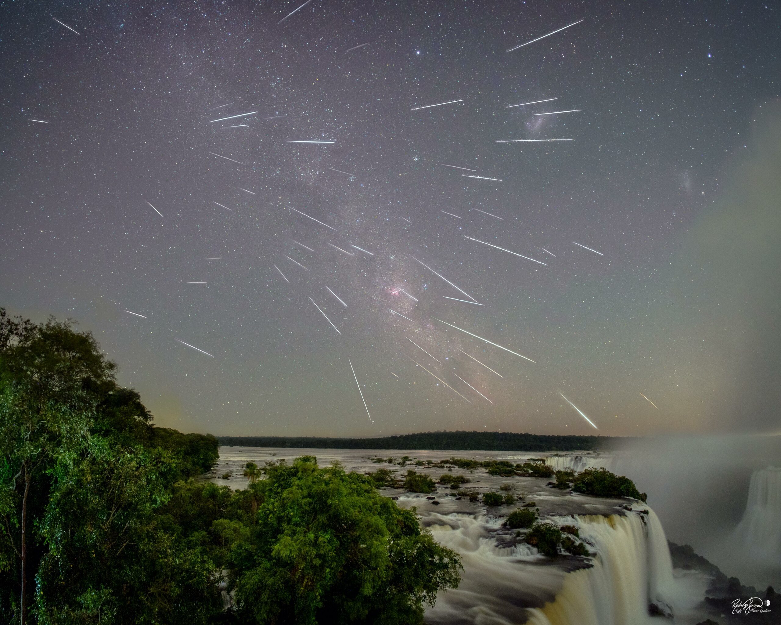 Chuva de meteoros Orionídeas ilumina o céu brasileiro nesta quarta-feira