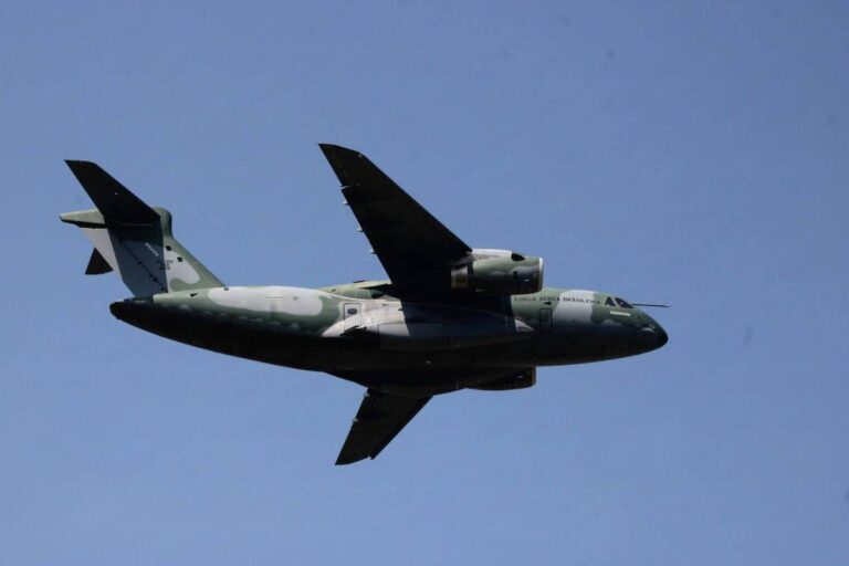 Embraer adquire 51% da indiana NAL por R$ 27 milhões
