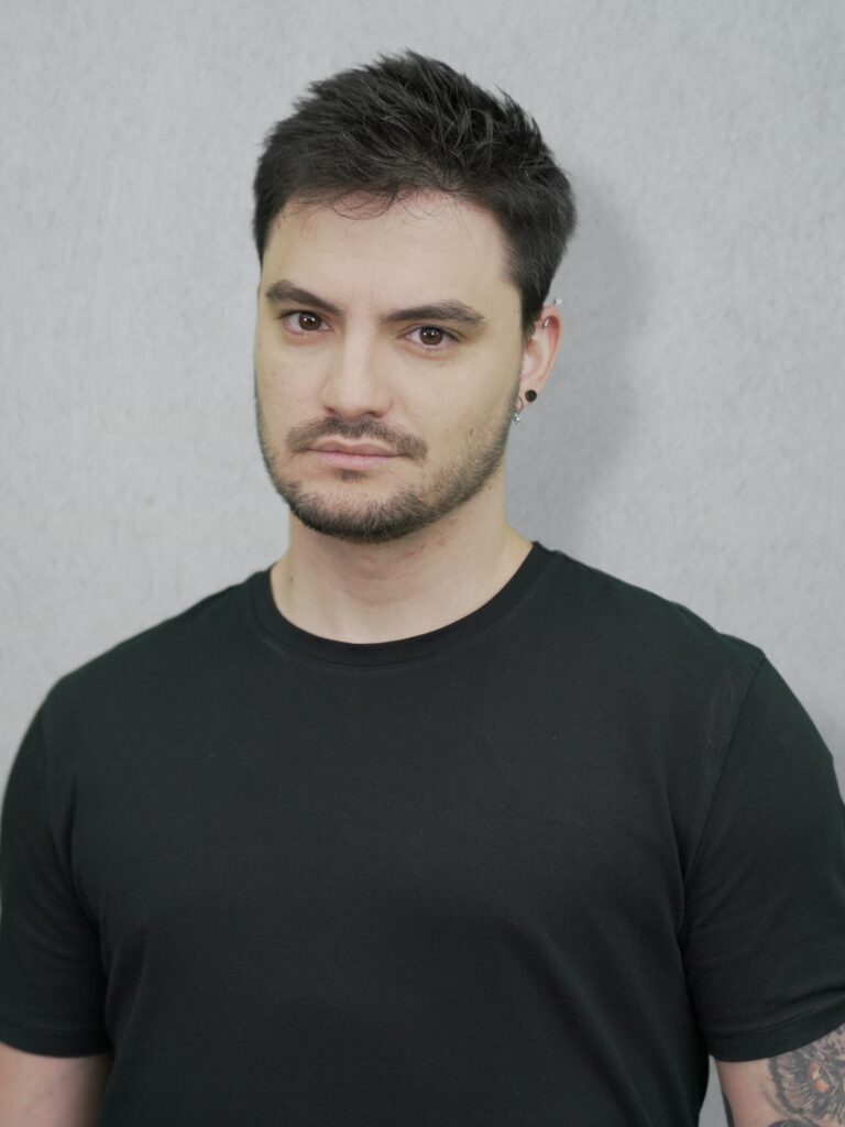 Felipe Neto detona postura de Felca após desabafo sobre alcoolismo e bullying